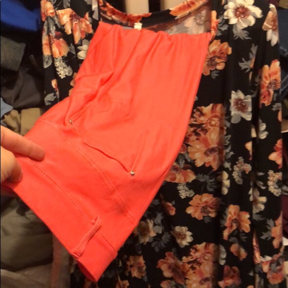 Cute long sleeve shirt and Capri pants